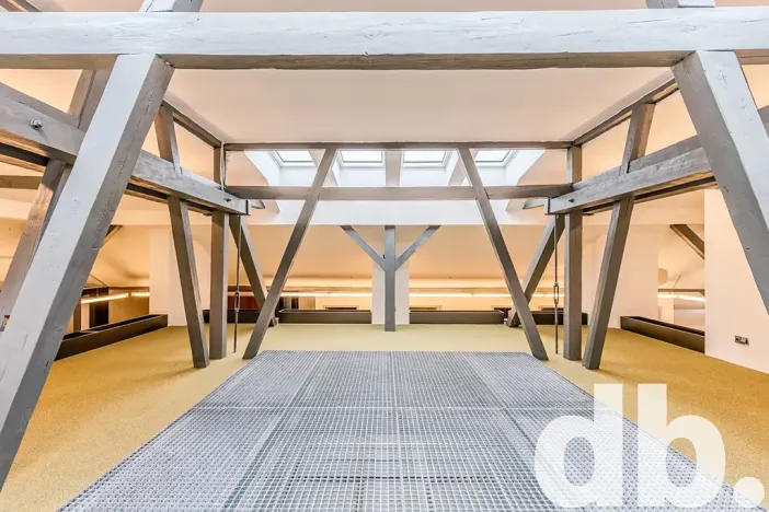 Pronájem kanceláře, Cheb, 26. dubna, 190 m2