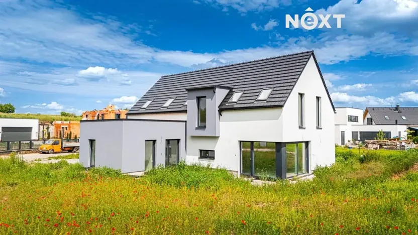 Prodej rodinného domu, Hradec Králové, 260 m2