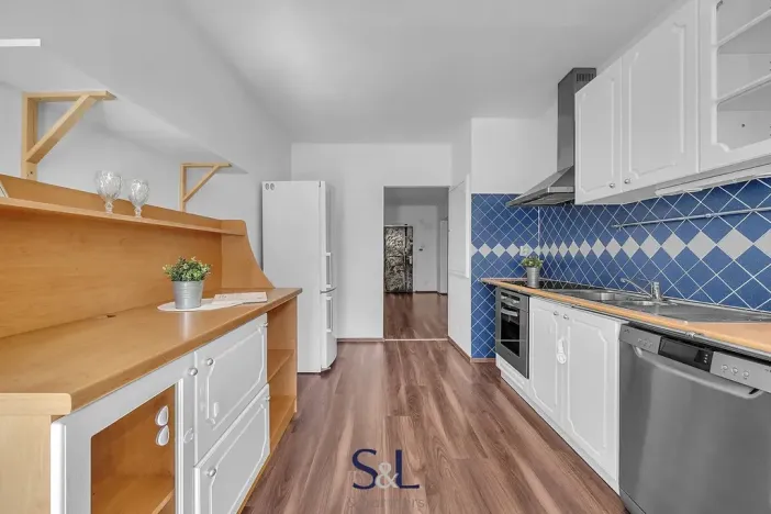 Pronájem bytu 3+1, Praha - Břevnov, Sartoriova, 108 m2