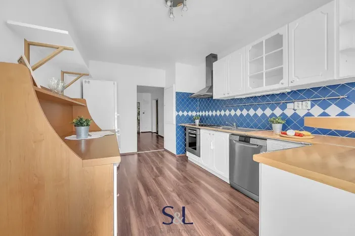 Pronájem bytu 3+1, Praha - Břevnov, Sartoriova, 108 m2