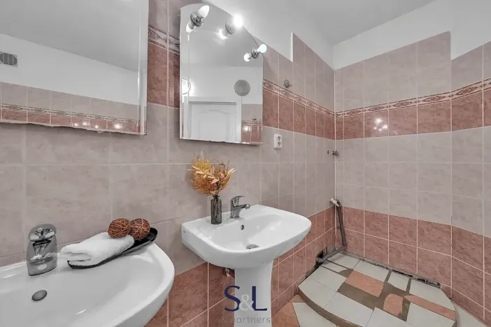 Pronájem bytu 3+1, Praha - Břevnov, Sartoriova, 108 m2