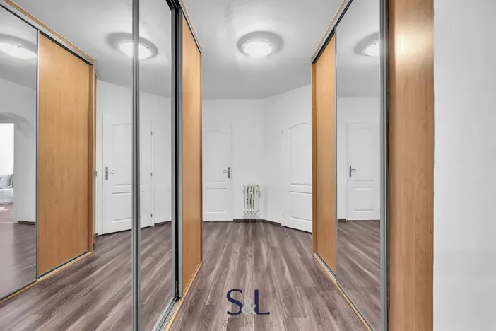 Pronájem bytu 3+1, Praha - Břevnov, Sartoriova, 108 m2