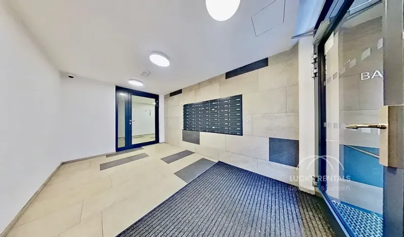 Pronájem bytu 1+kk, Praha - Hlubočepy, Wassermannova, 34 m2