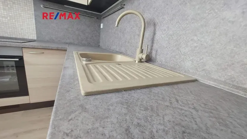 Pronájem bytu 2+1, Mladá Boleslav, náměstí Republiky, 53 m2