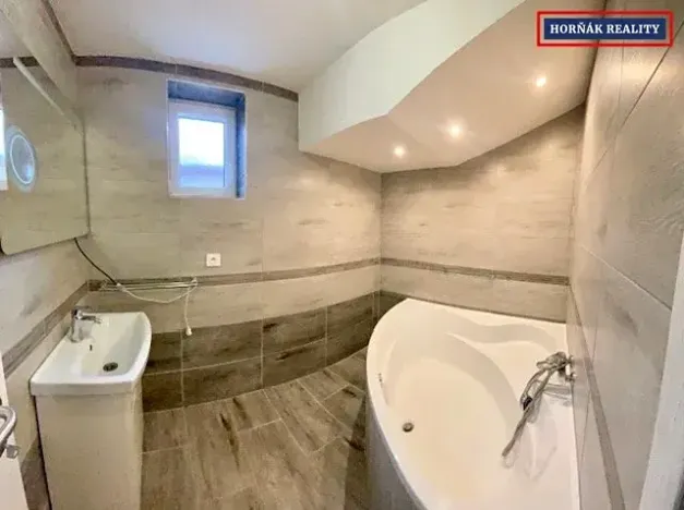 Pronájem bytu 2+kk, Židlochovice, Malinovského, 72 m2