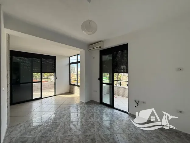 Prodej bytu 2+kk, Golem, Albánie, 88 m2