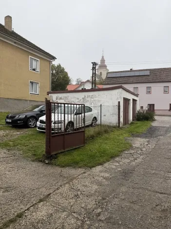 Dražba pozemku, Kostomlaty pod Řípem, 509 m2