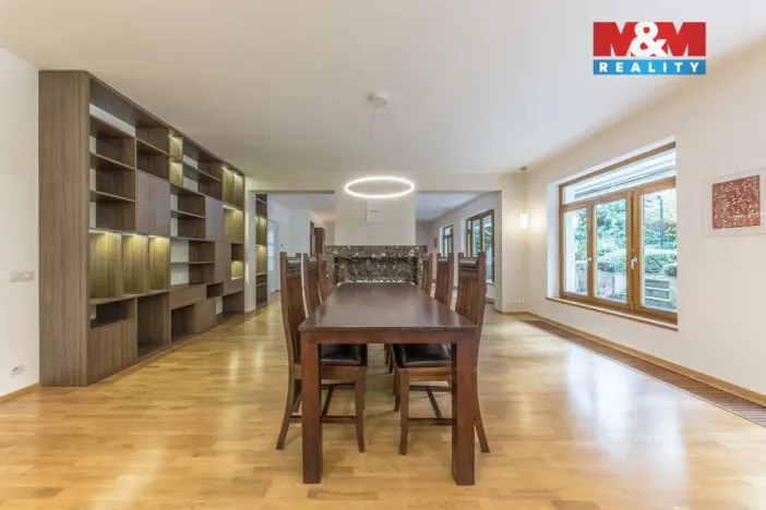 Prodej bytu 4+kk, Praha - Břevnov, Šlikova, 217 m2