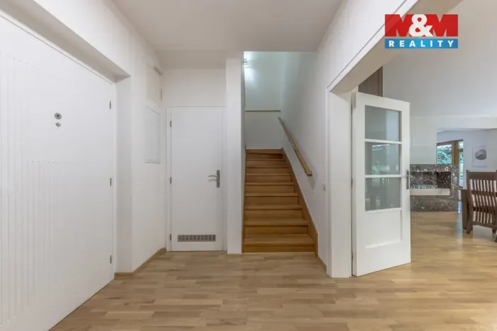 Prodej bytu 4+kk, Praha - Břevnov, Šlikova, 217 m2