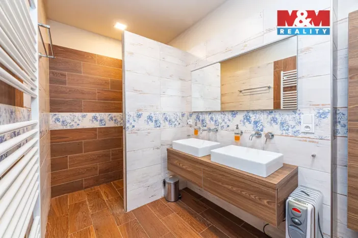 Prodej rodinného domu, Letohrad, Petříkov, 195 m2