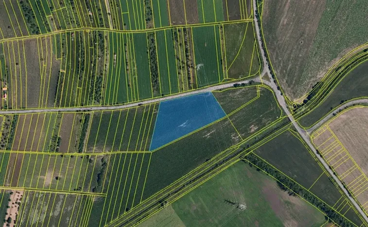 Prodej pole, Měnín, 20388 m2