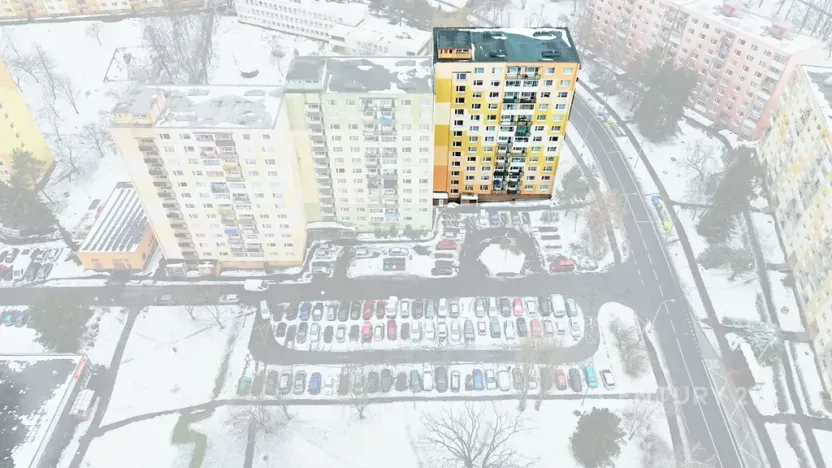 Pronájem bytu 2+kk, Chomutov, Holešická, 42 m2