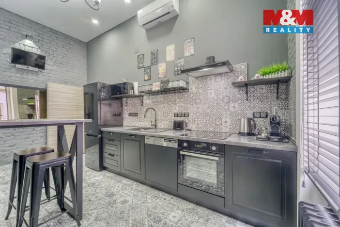 Prodej ubytování, Karlovy Vary, Foersterova, 650 m2