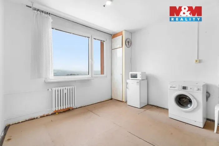 Prodej bytu 1+1, Ústí nad Labem - Severní Terasa, Kmochova, 33 m2