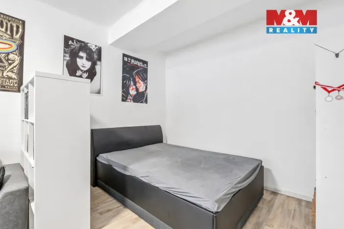 Prodej bytu 1+1, Krupka, Sídliště, 41 m2