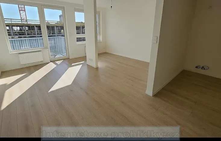 Pronájem bytu 2+kk, Praha - Štěrboholy, Rathouského, 48 m2