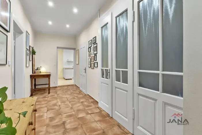 Prodej rodinného domu, Turnov, Nádražní, 254 m2