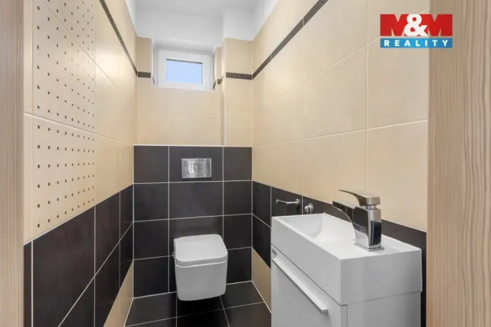 Prodej rodinného domu, Buštěhrad, Akátová, 126 m2