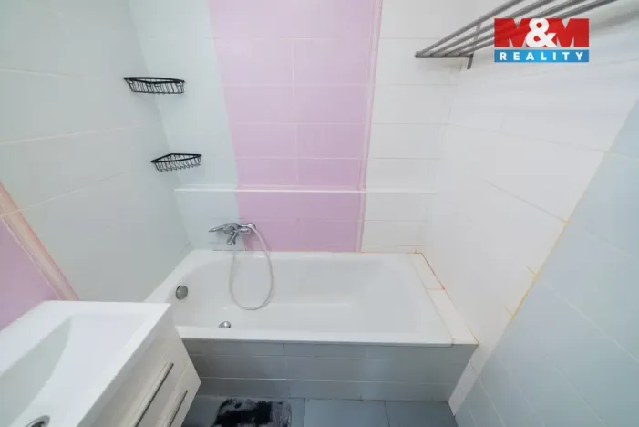 Prodej bytu 3+1, Brno - Bohunice, Uzbecká, 68 m2