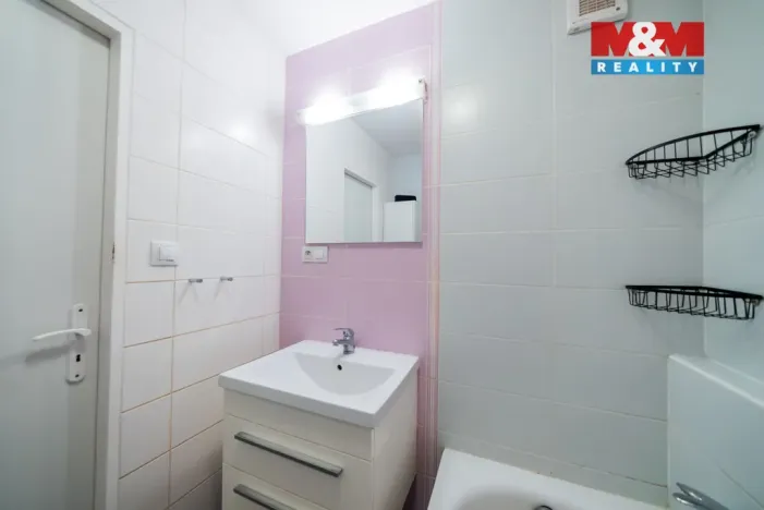 Prodej bytu 3+1, Brno - Bohunice, Uzbecká, 68 m2