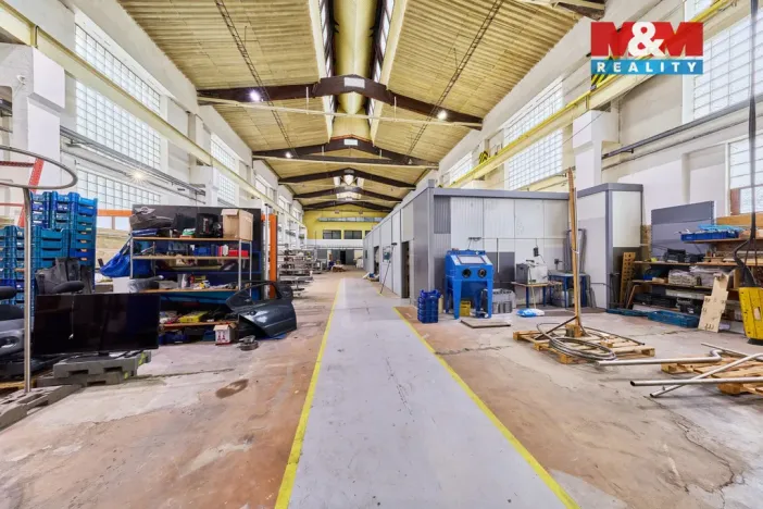 Prodej výrobních prostor, Trutnov - Horní Staré Město, 1667 m2