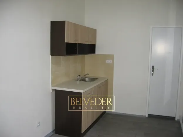 Pronájem kanceláře, Teplice, 28. října, 32 m2