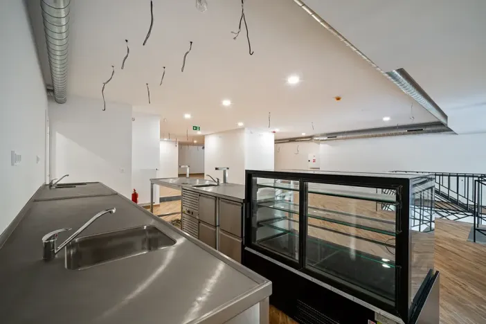 Prodej restaurace, Praha - Žižkov, Olšanská, 352 m2