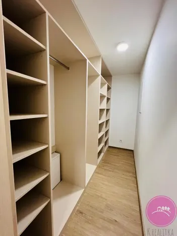 Pronájem bytu 1+kk, Olomouc, Topolová, 32 m2