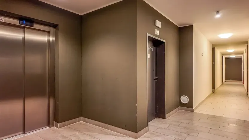 Prodej bytu 2+kk, Praha - Dolní Měcholupy, Honzíkova, 54 m2