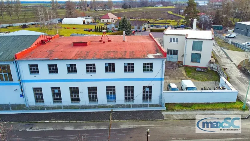 Pronájem skladu, Moravany, 533 m2