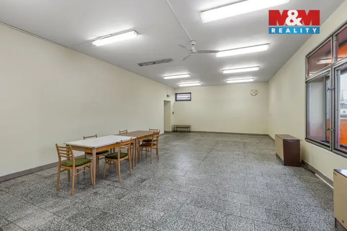 Prodej obchodního prostoru, Kryry - Stebno, 345 m2