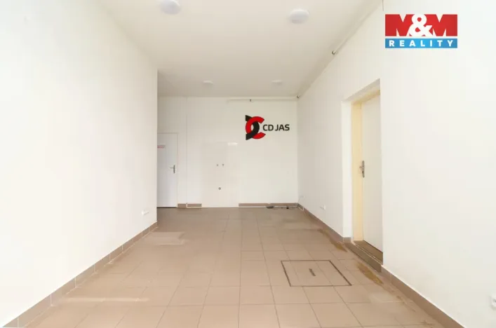 Prodej kanceláře, Hradec Králové - Slezské Předměstí, Vážní, 290 m2