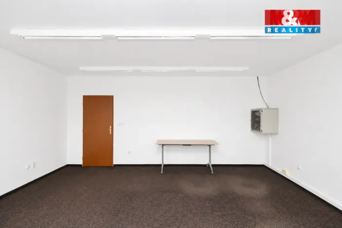 Prodej kanceláře, Hradec Králové - Slezské Předměstí, Vážní, 290 m2