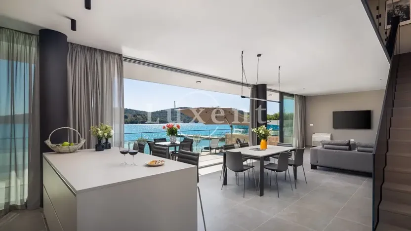 Prodej vily, Šibenik, Chorvatsko, 200 m2