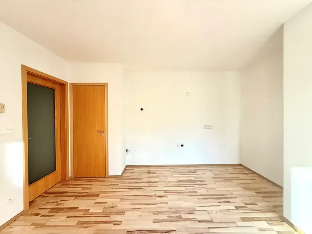 Prodej bytu 2+kk, Praha - Žižkov, Ke kapslovně, 58 m2