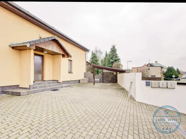 Prodej bytu 2+kk, Popovice, 56 m2