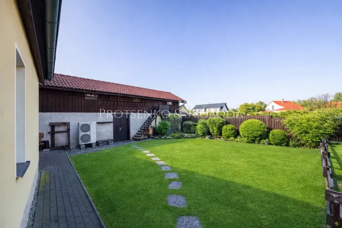 Prodej rodinného domu, Přerov nad Labem, 283 m2