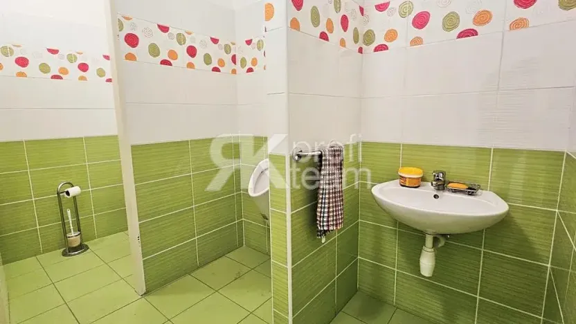 Prodej komerční nemovitosti, Opava, Slezská, 1385 m2