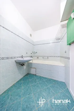 Prodej bytu 3+1, Olomouc, Družební, 78 m2