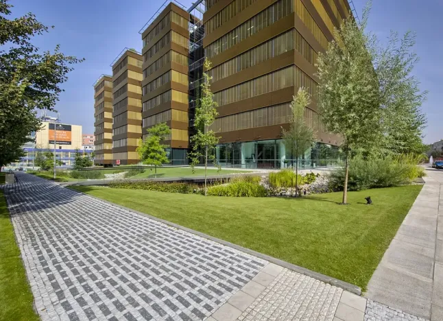 Pronájem kanceláře, Praha - Michle, Za Brumlovkou, 599 m2