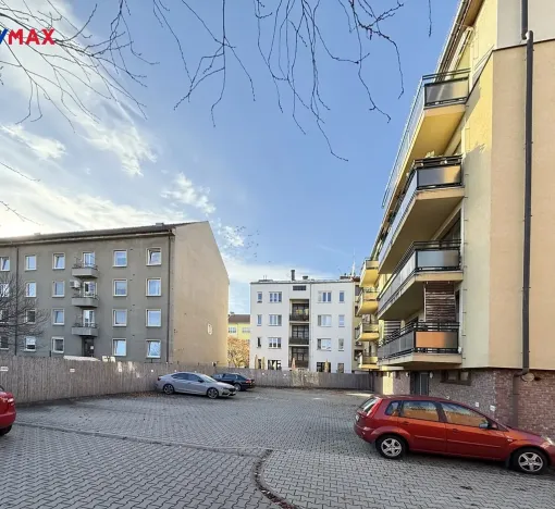 Prodej atypického bytu, Pardubice, Nerudova, 160 m2