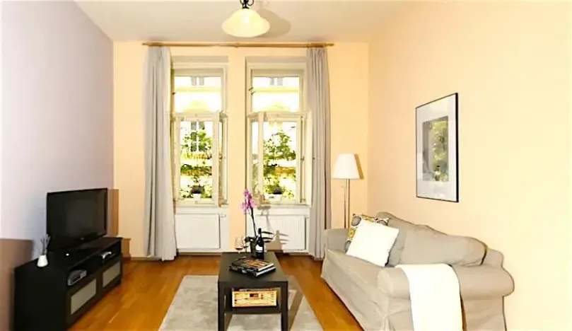 Pronájem bytu 2+kk, Praha - Vinohrady, Moravská, 53 m2