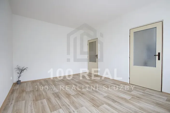 Pronájem bytu 2+1, Hradec Králové, Brožíkova, 55 m2