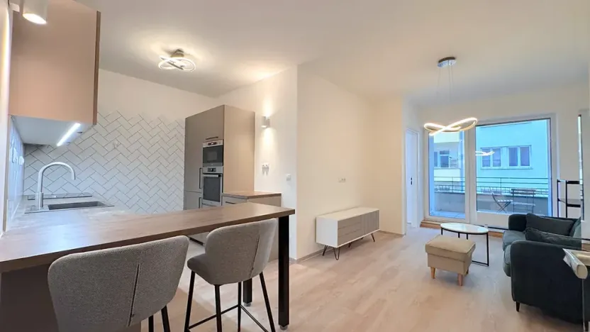 Pronájem bytu 2+kk, Brno, Hybešova, 53 m2