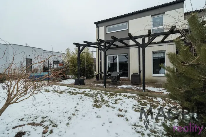 Pronájem rodinného domu, Sluštice, 84 m2