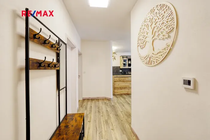 Prodej bytu 4+kk, Vochov, 78 m2