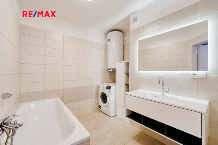 Prodej bytu 4+kk, Vochov, 78 m2