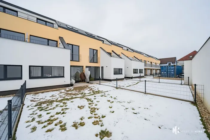 Prodej podílu bytu 3+kk, Přezletice, Zahradní, 148 m2