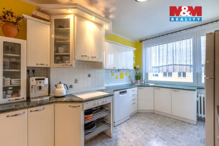 Prodej atypického bytu, Teplice - Trnovany, 83 m2