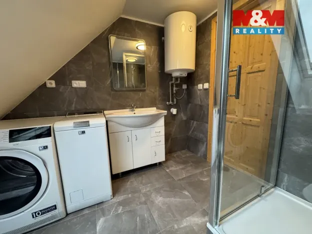 Pronájem bytu 1+kk, Seč, Chrudimská, 28 m2